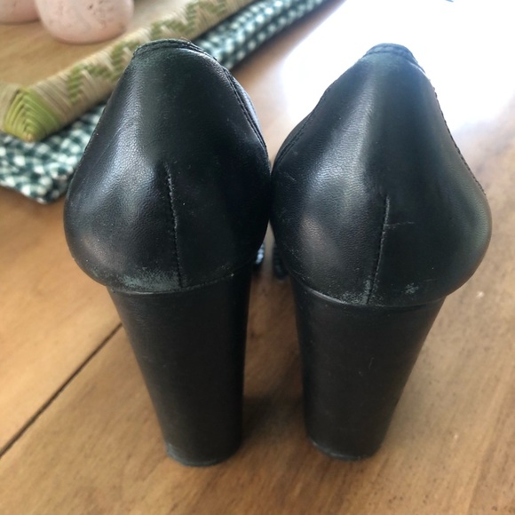 ELIZABETH and Jeney BLACK shoes - Picture 10 of 10